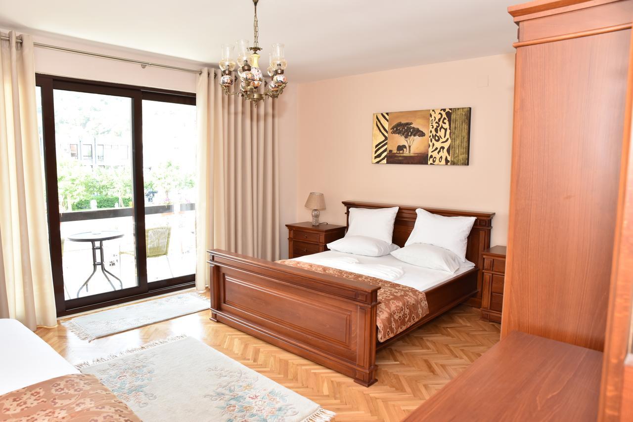 Guest House Evropa Ulcinj Exterior foto