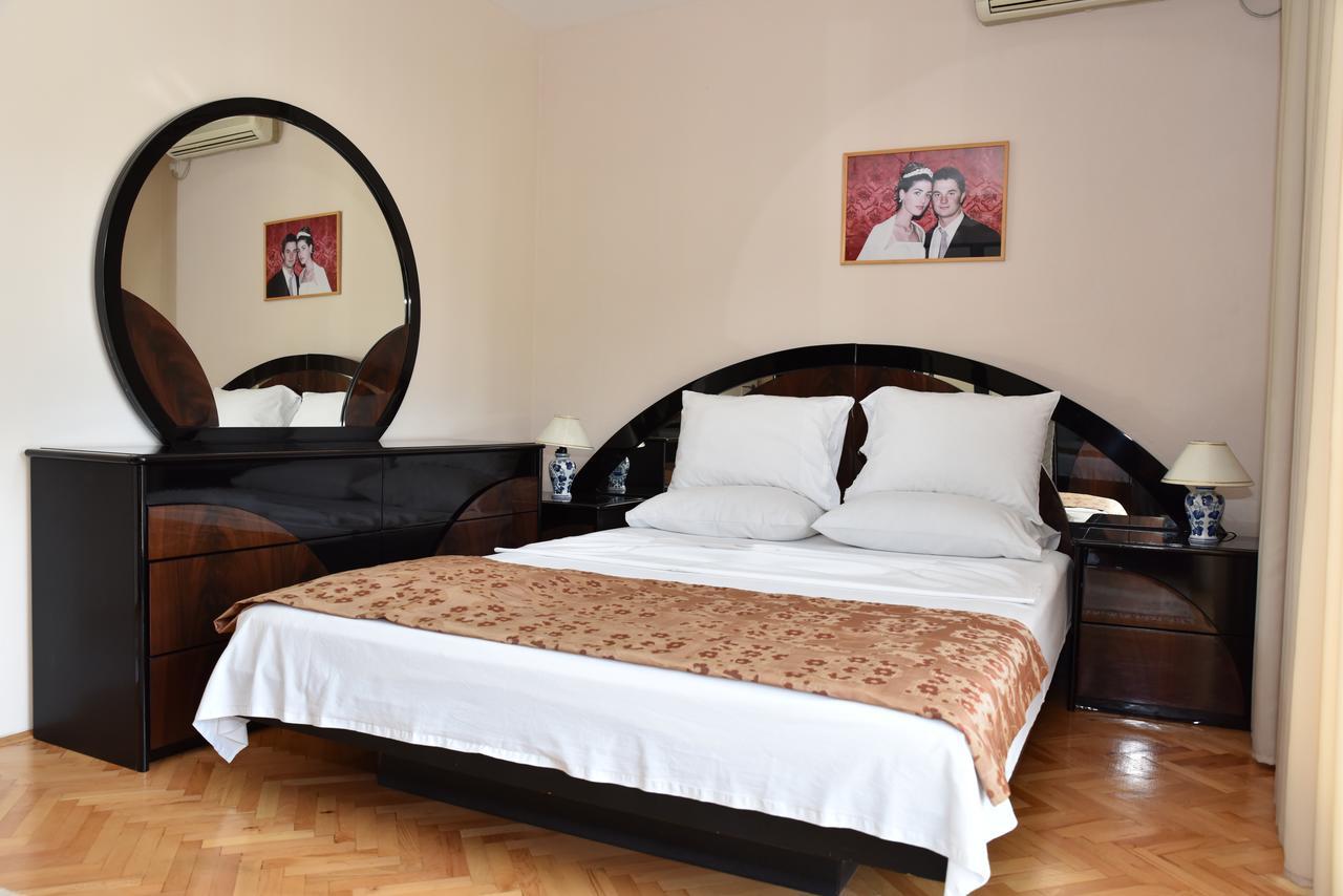 Guest House Evropa Ulcinj Exterior foto